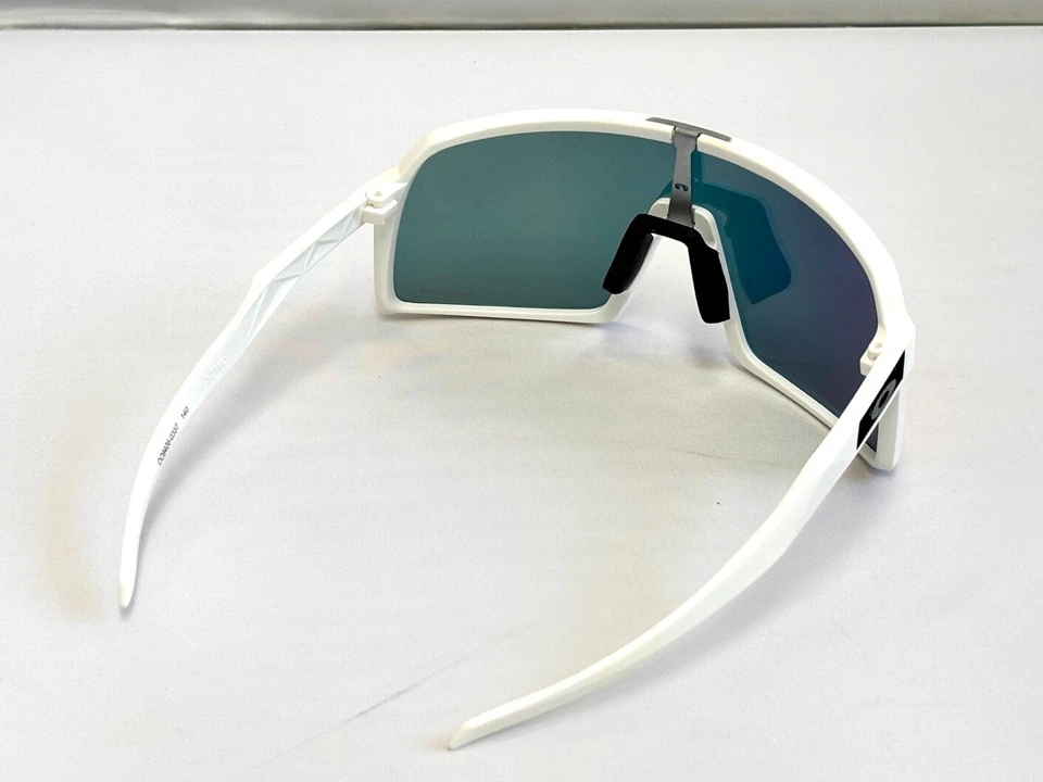 Oakley SUTRO Lite SWEEP VENTED SUNGLASSES WHITE PRIZM ROAD 009406-03 - Image 4 of 4