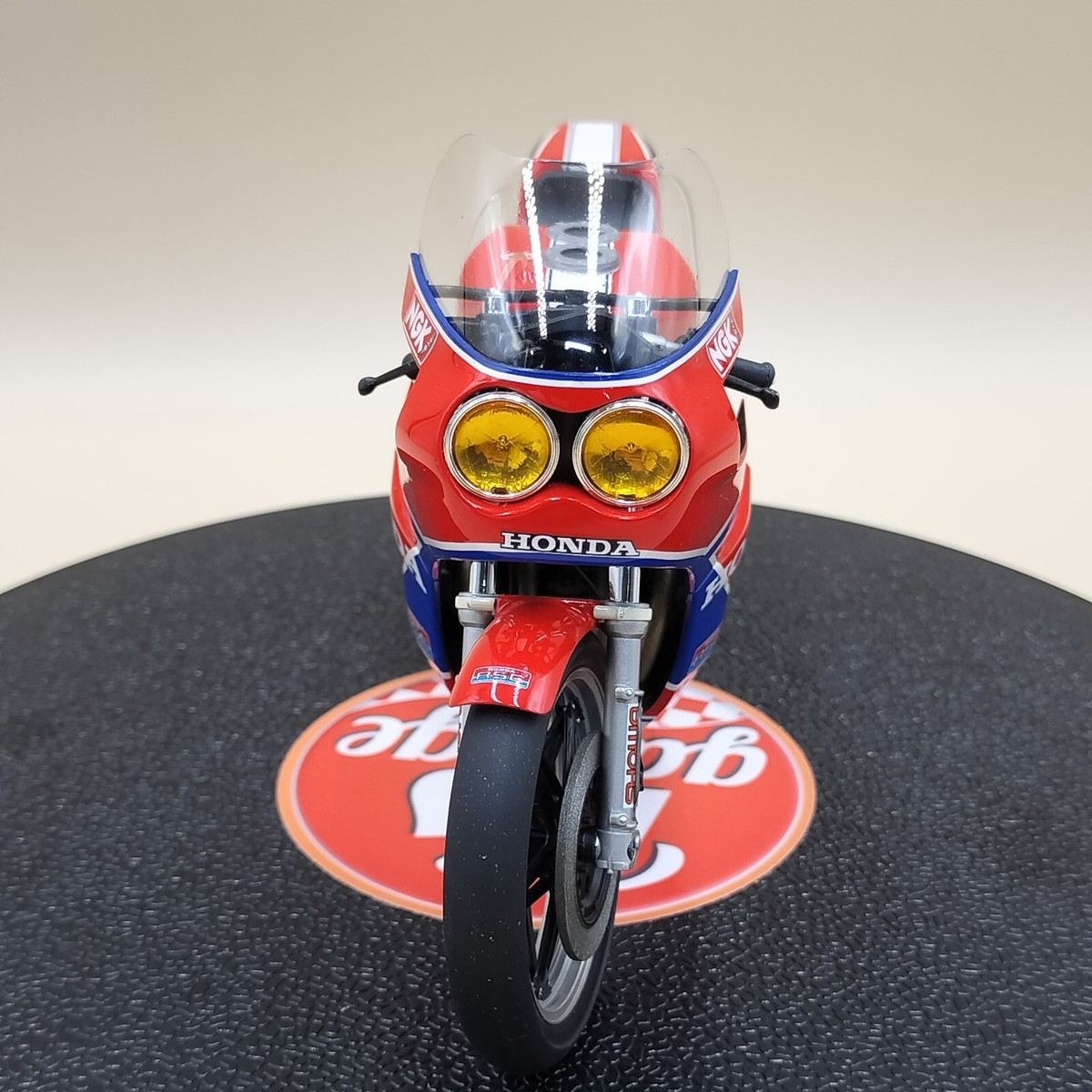 Tamiya 1/12 Honda RS1000 1981 '81 No.2 #2 Masterwork Tamiya 1/12 Honda RS1000 1981 '81 No.2 #2 Masterwork