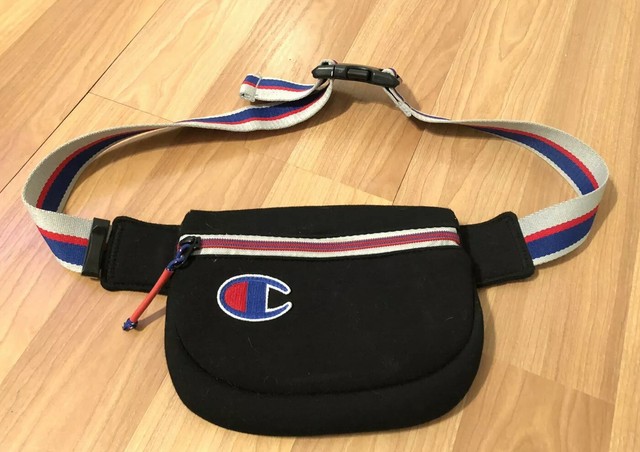champion shoulder bag ss18