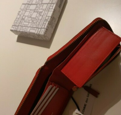 SS14 Supreme x Comme Des Garcons Polka dot wallet red CDG