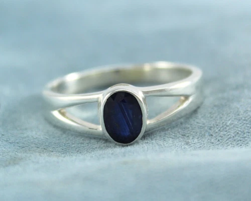 Natural Blue Sapphire Ring 925 Silver Birthstone Ring Handmade Jewelry For Women