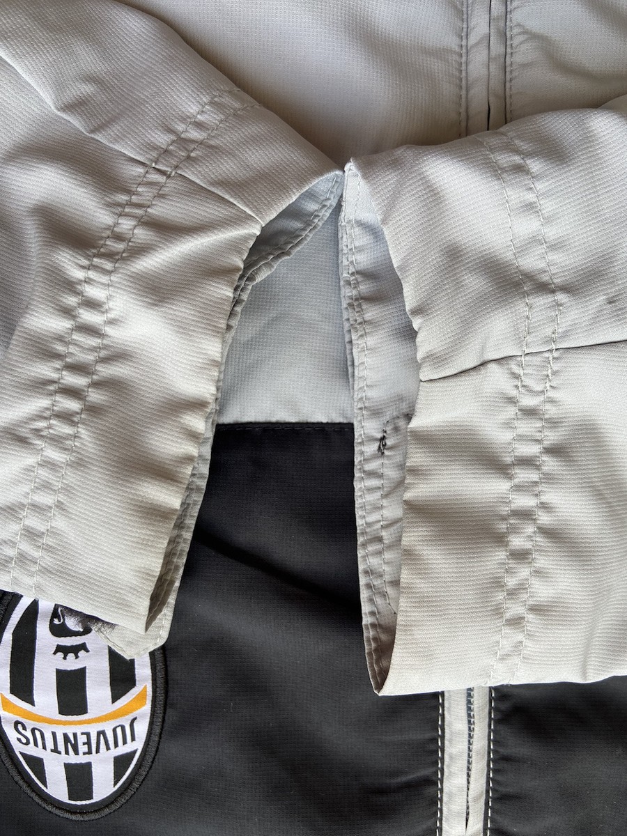 JUVENTUS 2009 2010 FOOTBALL SOCCER TOP TRACK JACKET NIKE