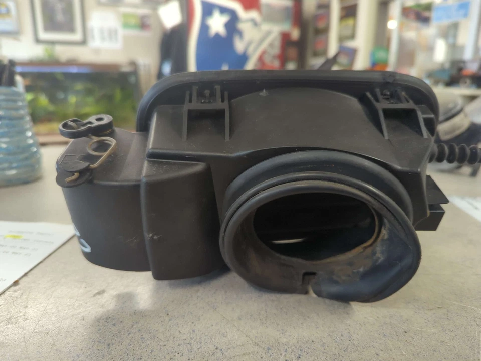 Puerta del tanque de combustible BMW 525 xi 06 070 08 09 AZUL Foto 2 de 3