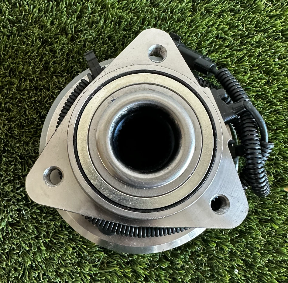 Conjunto de cojinete de cubo de husillo delantero 513270 para 07-11 Dodge Nitro / 08-12 Jeep Liberty Foto 2 de 4