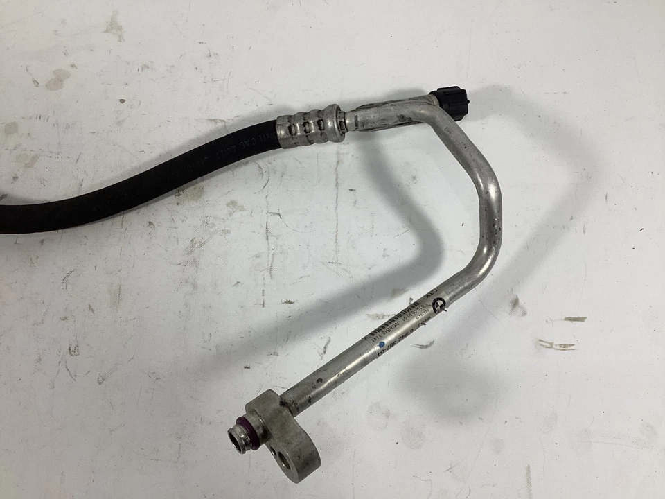 2006 - 2008 BMW 750i Air Conditioning A/C Condenser Water Hose Line 9140738 OEM. - Image 2 of 4