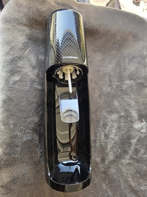SodaStream SPT-001 Sparkling Water Machine  Black Good Condition No CO2 Cylinder