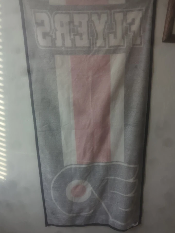 PHILADELPHIA FLYERS  BEACH TOWEL 30"X60" 2017  - Image 4 of 4