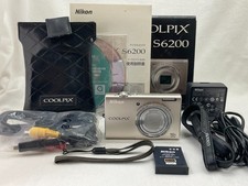 Near MINT Nikon COOLPIX S6200 16MP Compact Digital Camera 10x Zoom W/Box 902