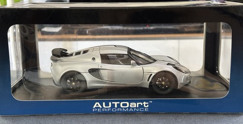 Lotus Exige (silver) Autoart 1/18 Cod.75361