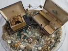 Vintage Grandma Jewelry Lot Estate Mix Rhinestones Costume Pearls Brooch Wear