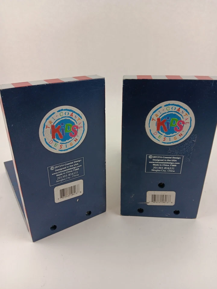 Juego de sujetalibros de diseño tricostero para niños cofre del tesoro pirata decoración náutica de madera Foto 4 de 4