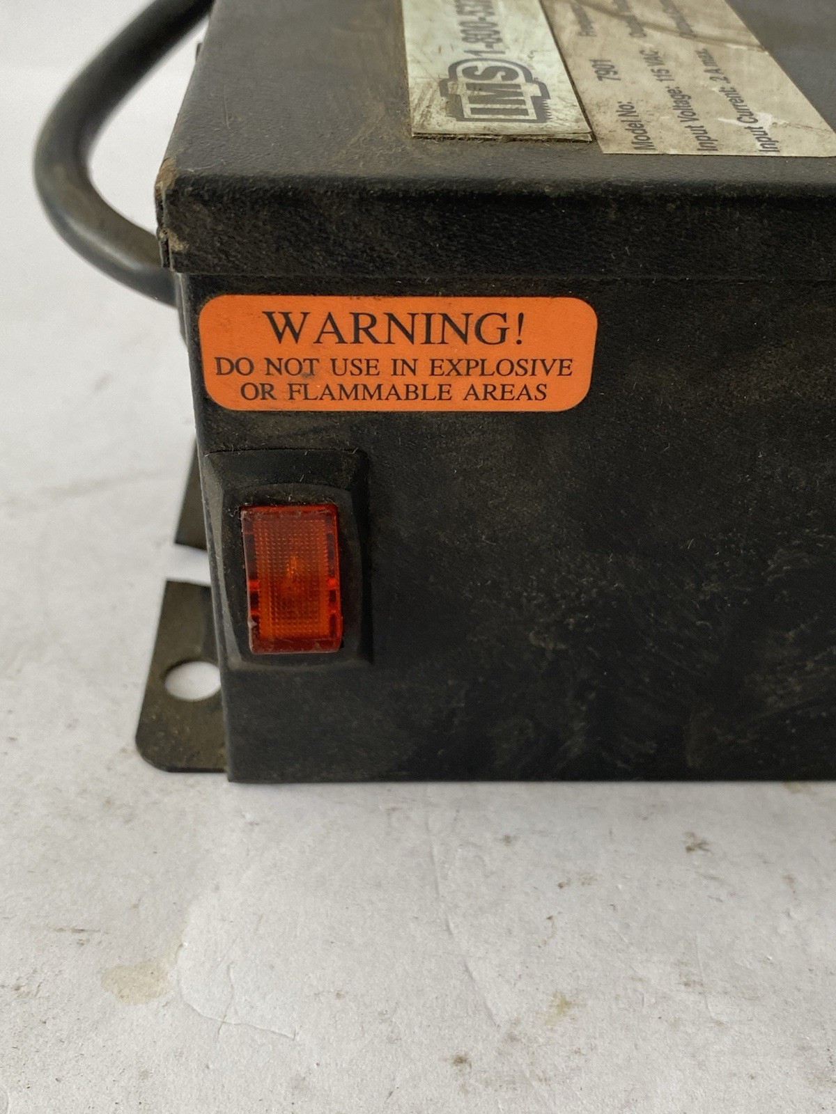 IMS STATIC NEUTRALIZING POWER SUPPLY MODEL 7901 115Vac .2A AMP 5,000 VRMS