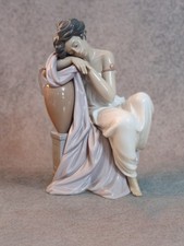 Lladró figurine Lost In Dreams By Antonio Ramos #6313 