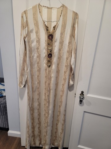 Handemade Caftan Embroidered-Traditional Long Sleeve-Morocco Size M