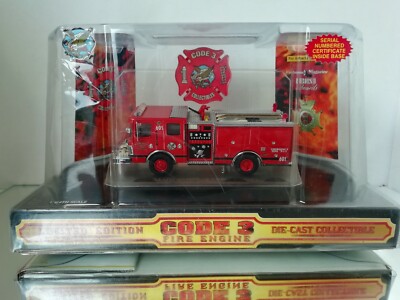 Code 3 2000 Willow Springs Fire Department Rescue Fire Engine on 1:64 In Box 