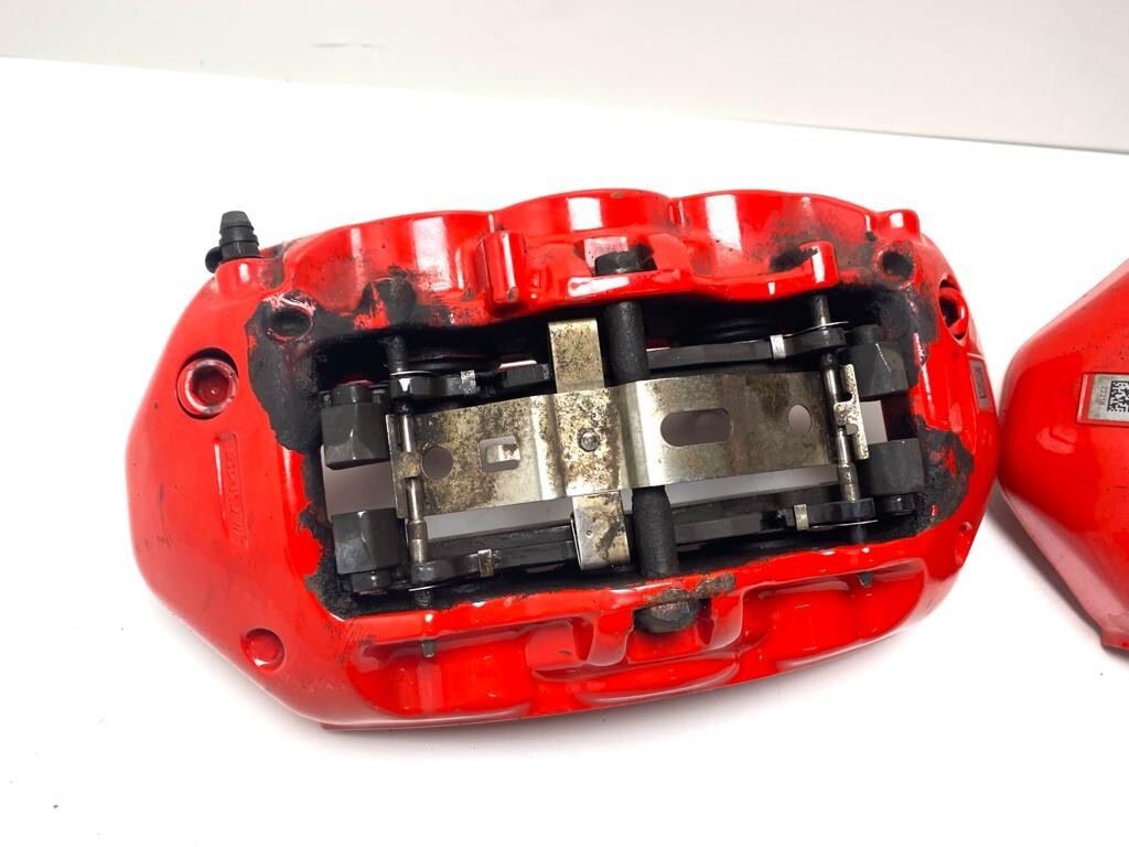 Mercedes-Benz AMG S-class W222 Brake Caliper Front Left 