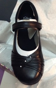 clarks girls shoes size 11