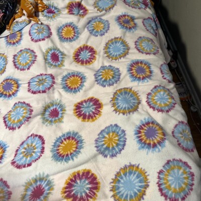 Kidcore Tie Dye Flower Power White Kohl s Blanket 28 X 34