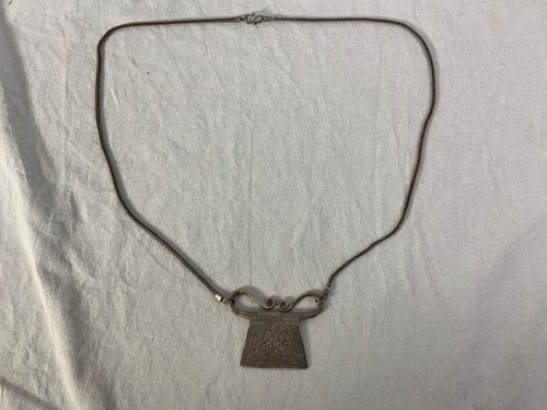Hmong Hill Spirit Lock Necklace - Picture 3 of 3