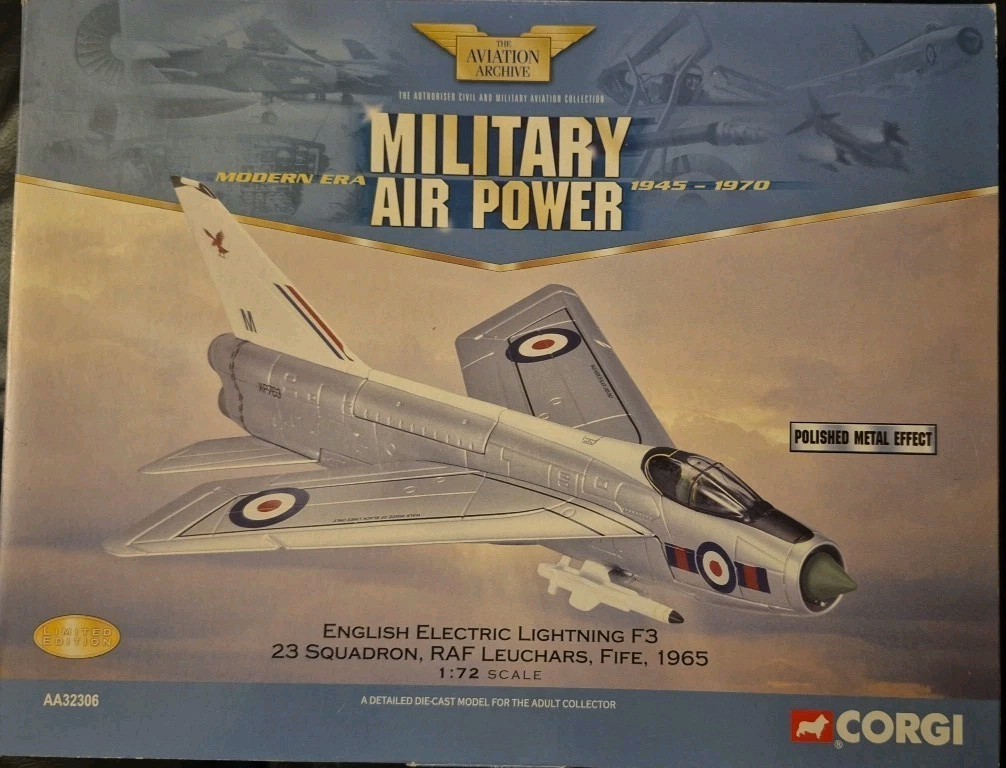 Corgi Aviation English Electric Lightning F3 23 Squadron RAF Leuchars AA32306