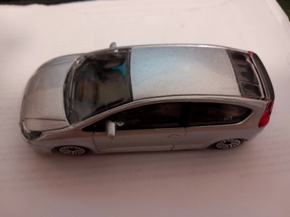 Citroen C4 Burago 1/43 silver made in China - Immagine 3 di 4