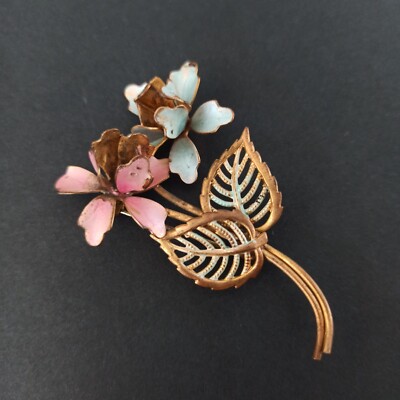Vintage 3D Flower Brooch Stem Large Pastel Pink Blue Enamel Romantic Old Gold T.