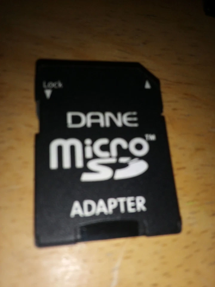 DANE micro SD to SD card adapter - Image 2 of 2