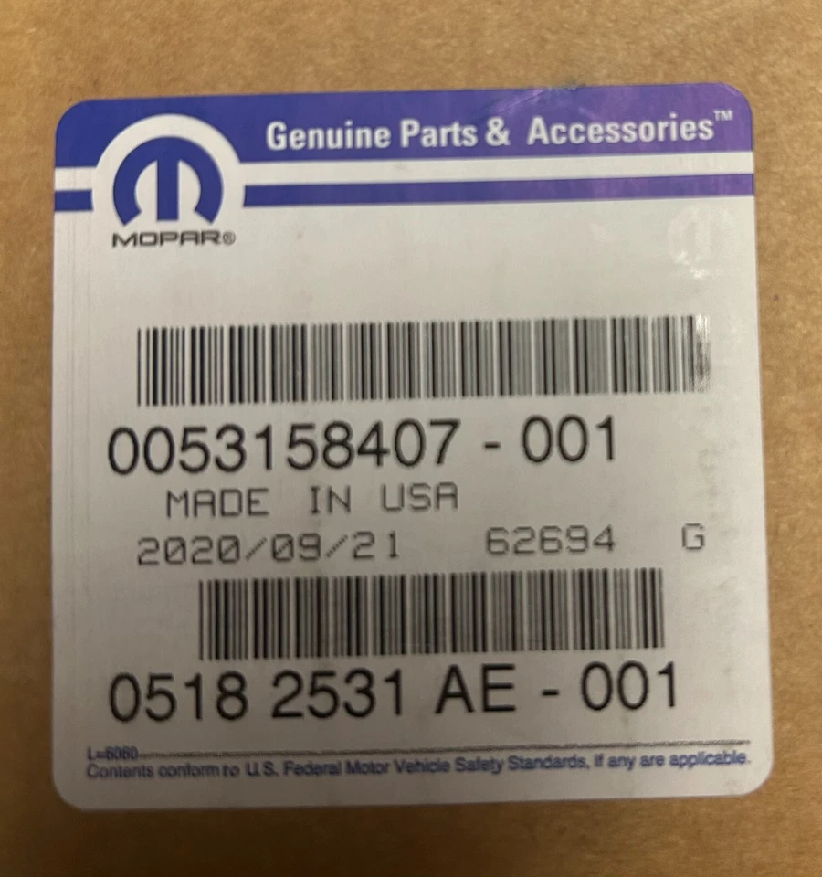 Luz trasera para conductor Chrysler Town & Country LH 2011-2016 OEM 05182531AE genuina Foto 2 de 4