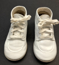 Vintage 1960's White Leather baby shoes size see measurements