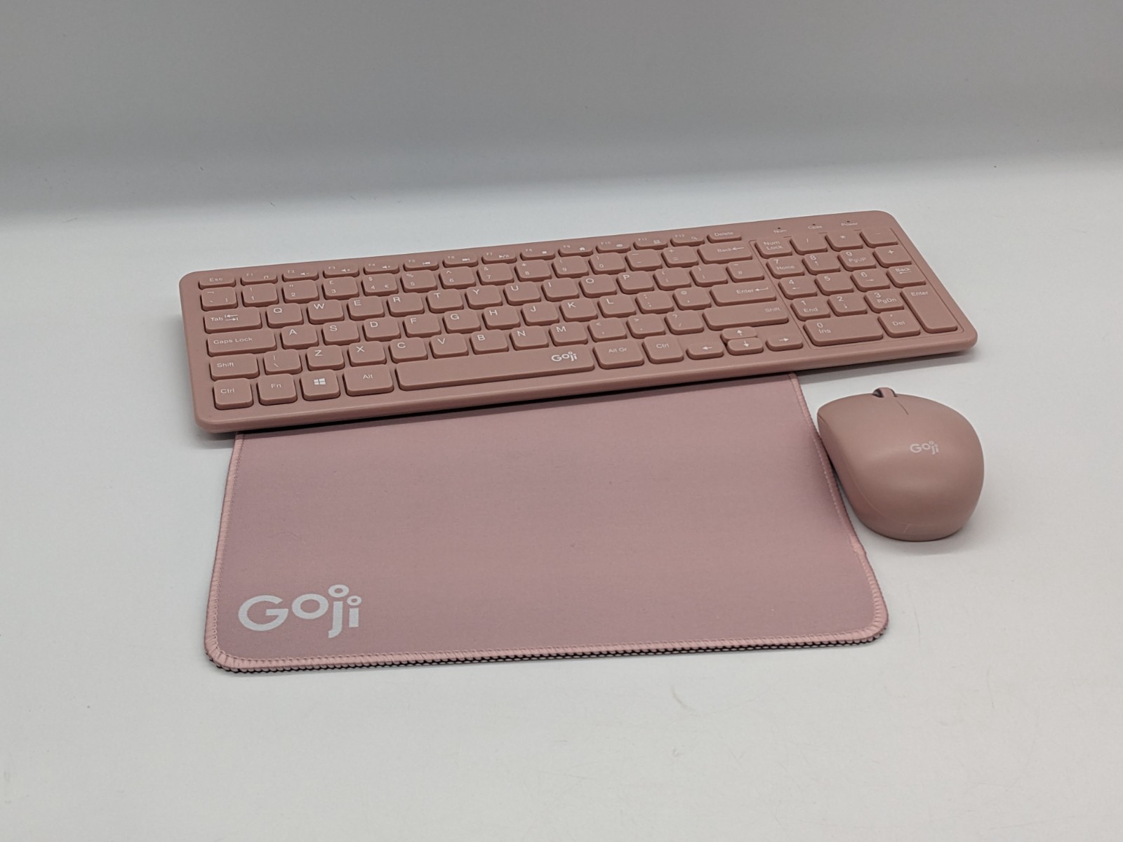 Goji 3-in-1 wireless keyboard mouse mat pad set 2.4GHz USB dongle pink GWLCSRG24