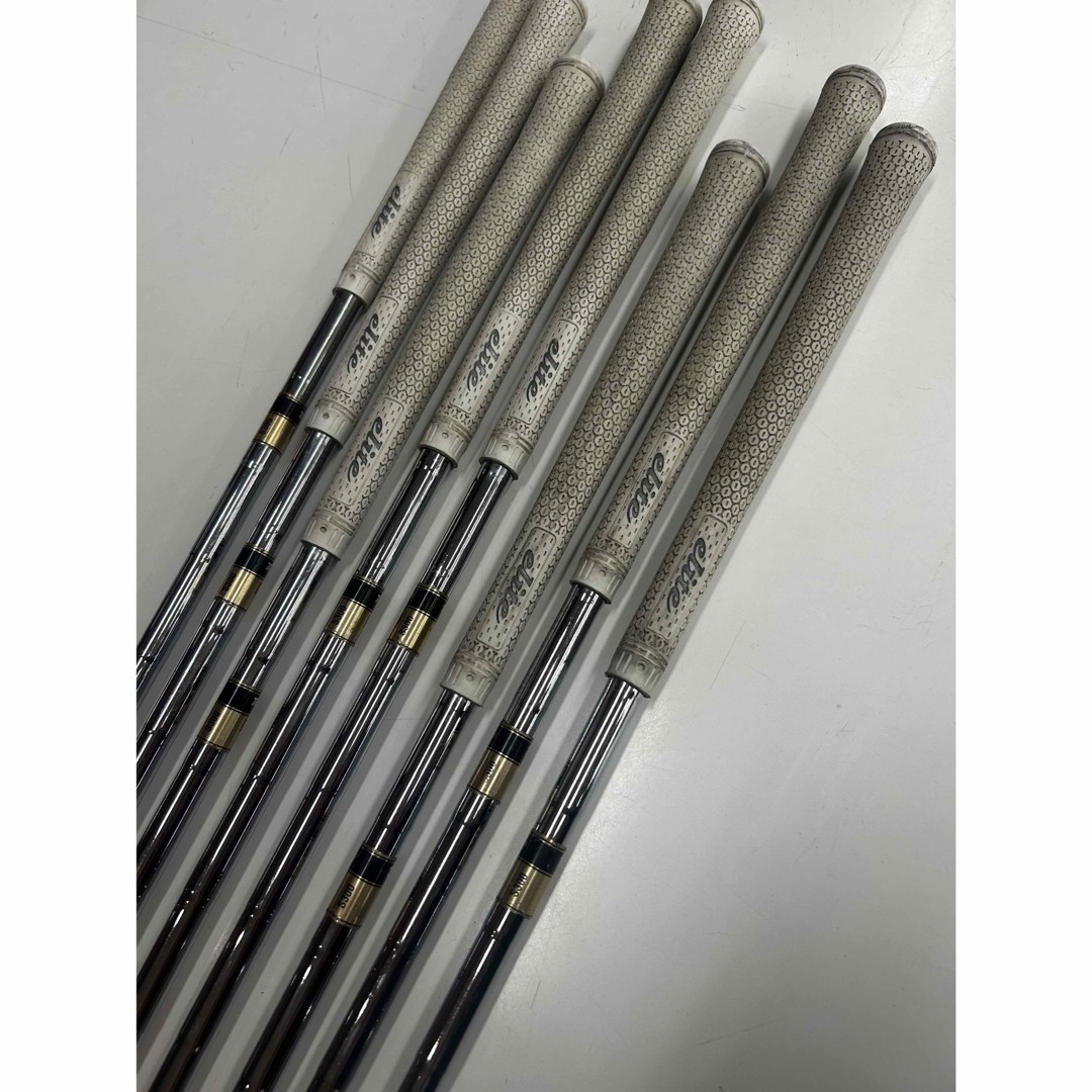 Titleist 690Mb Iron 3-P Dgs300 | eBay