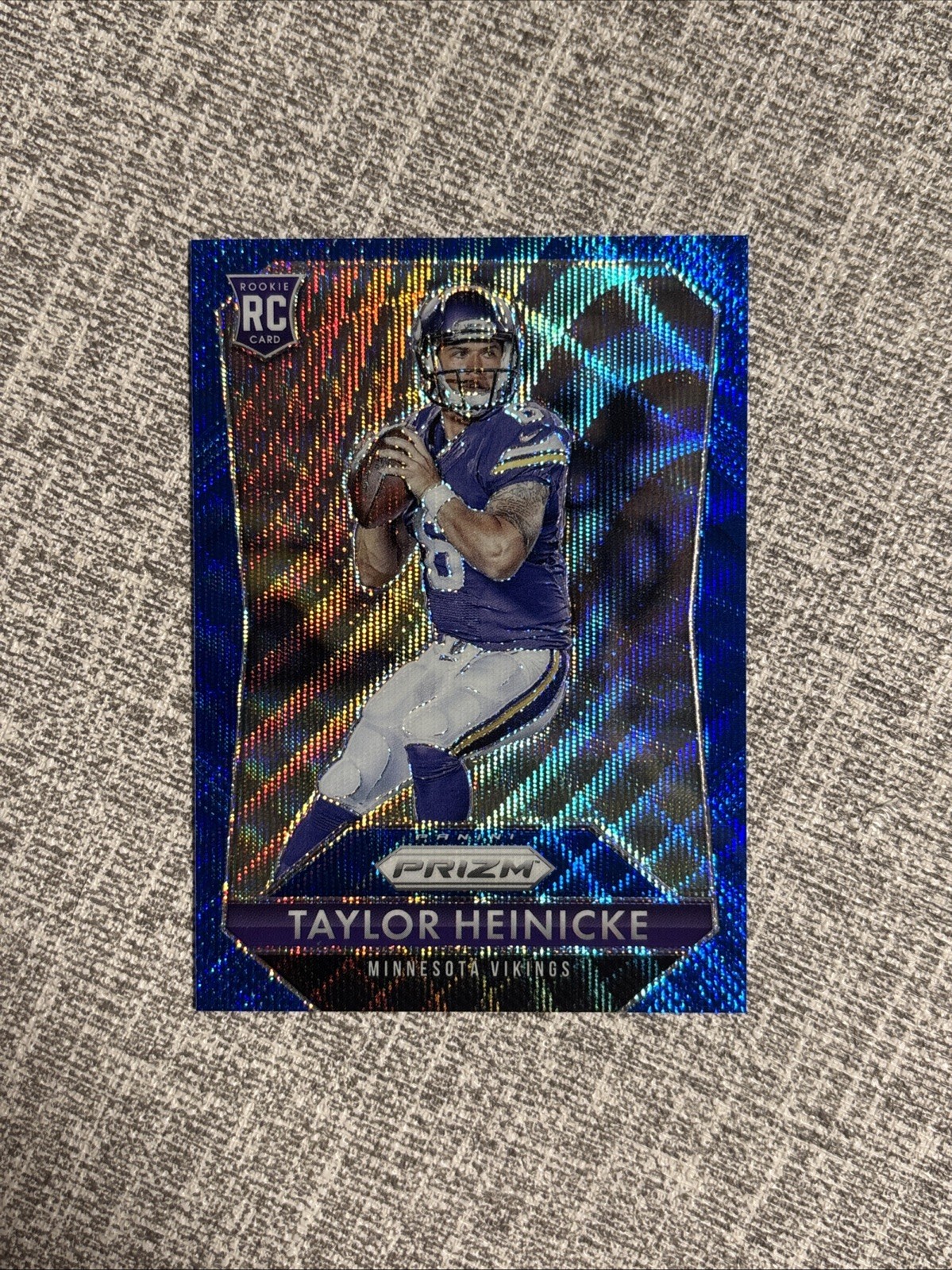 TAYLOR HEINICKE 2015 PANINI PRIZM BLUE WAVE PRIZM ROOKIE RC /150 VIKINGS #288