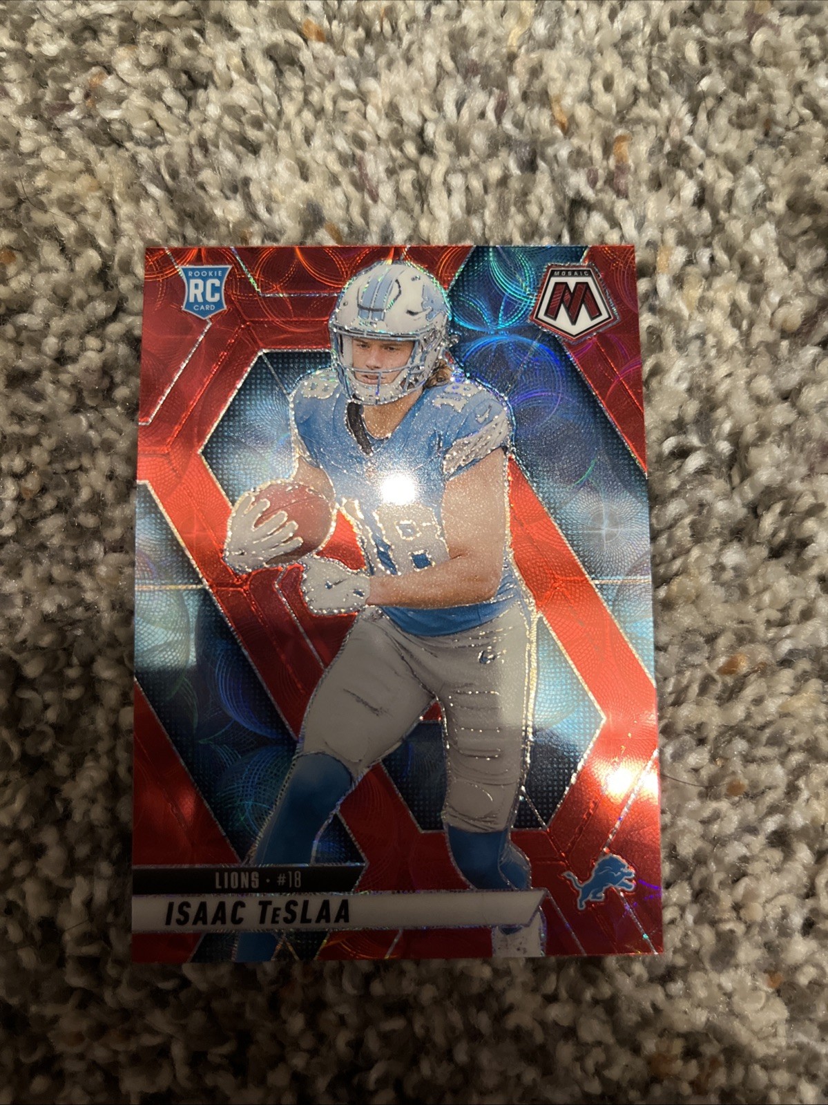 2025 Panini Mosaic - Rookies Isaac Teslaa #319 Red Scope Prizm (RC)