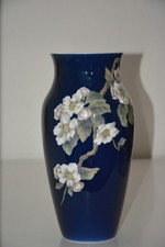 Royal Copenhagen Vase Apfelblüte auf blauem Grund 1. Wahl