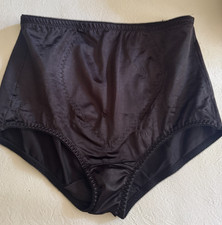 Women  s Black Bali 8710 Tummy Solutions Brief Shapewear Shaping Firm Control Siz