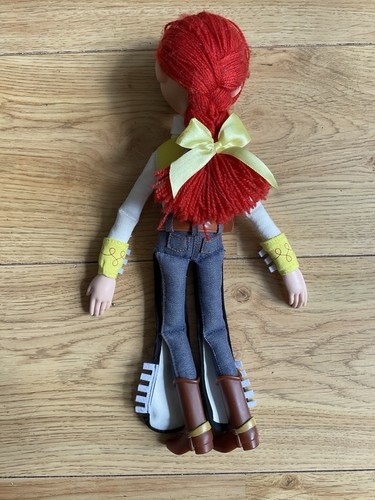 Vintage Disney Store London Pixar Toy Story Jessie Pull String Talking Doll 14" - Picture 2 of 3