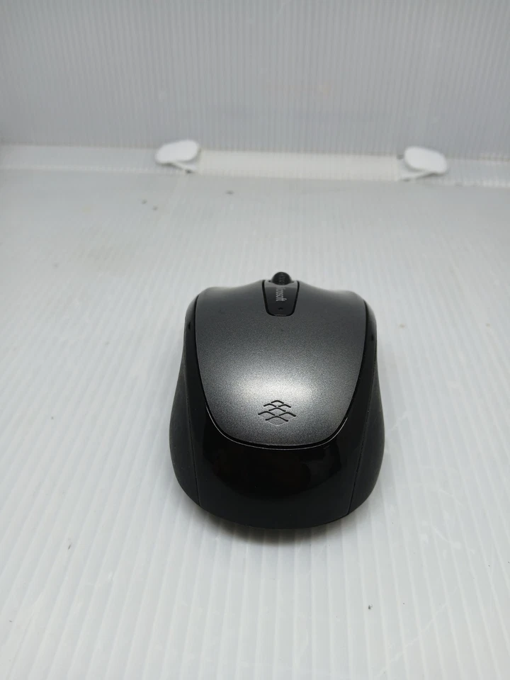 Microsoft Wireless Mobile Mouse 3500 Model 1427 Silver No Nano Receiver Untested - Image 3 of 4