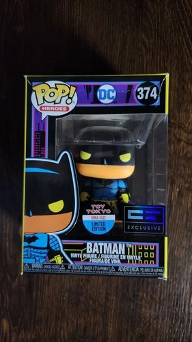 Batman Funko Pop! #374 DC Blacklight Toy Tokyo China 2022 Future City Exclusive