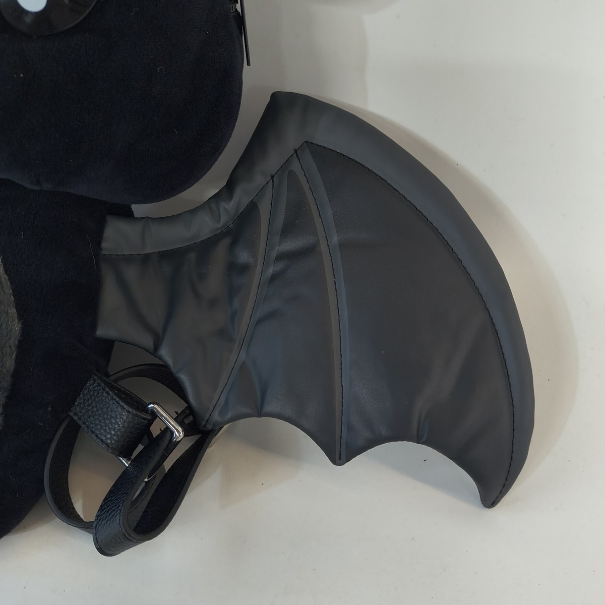 Killstar Vampir Backpack Vampire Bat Kreeptures Gothic Plush Stuffed Animal View 6