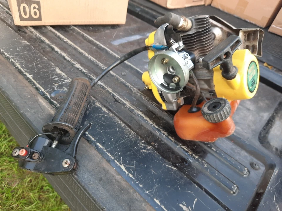 Weedeater String Weed Trimmer Model 599 Echo G-1 Powerhead Parts Unit - Image 2 of 4