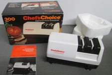 CHEF's CHOICE Model 300 Electric Diamond Hone Knife Sharpener New in Box