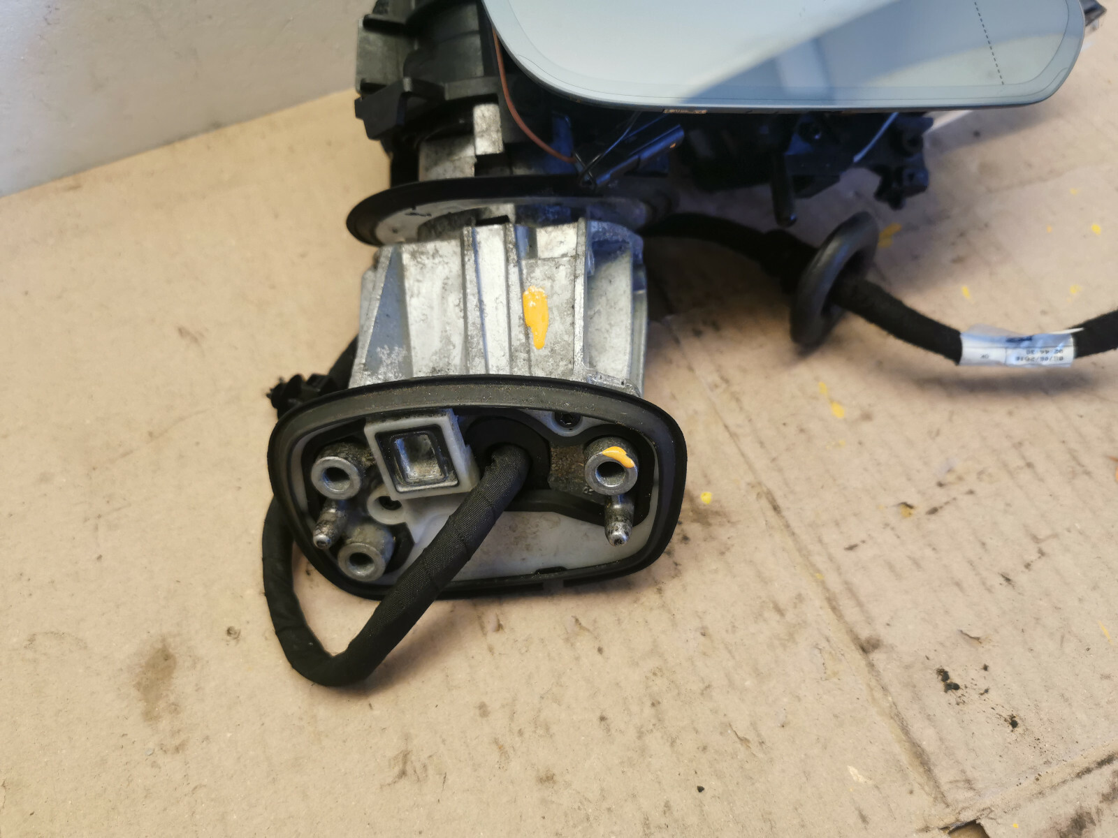 VOLVO XC60 MK2 2019 POWER FOLD WING MIRROR MECHANISM O/S DRIVER SIDE