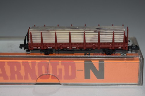 Coche plano Deutchbahn escala N Rapido 4475 con estacas y carga C57112 | Zustand: Used