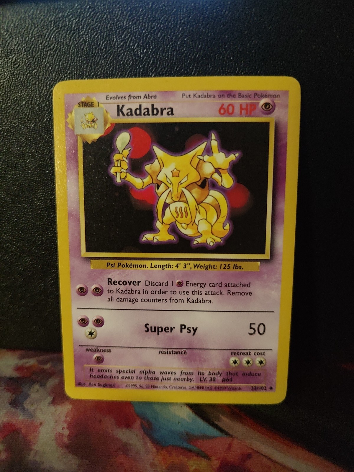 Kadabra 32/102 - BASE SET - VINTAGE WOTC Pokemon Card - Unlimited - NM