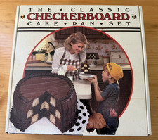 VTG The Classic Checkerboard Cake Pan Set Made in USA Bakeware NEW Retro Kitchen