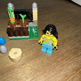 LEGO SEASONAL Easter Egg Hunt (40237) Not Complete Eggs