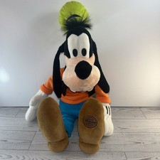 Authentic Disney Store Exclusive Goofy Plush Toy Genuine Original 18  Black Vest