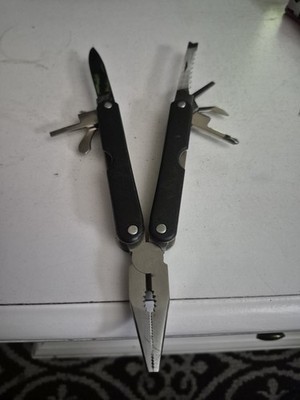 Multi-Tool Multitool Mountain Quest (13-in1) Black w/Sheath Camping NEW OPEN BOX