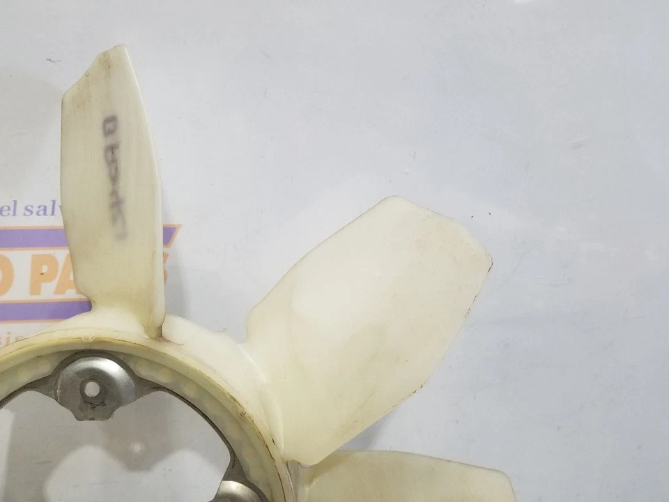 Toyota 4 Runner SR5 2014 14 4,0 L aspas de ventilador Foto 4 de 4