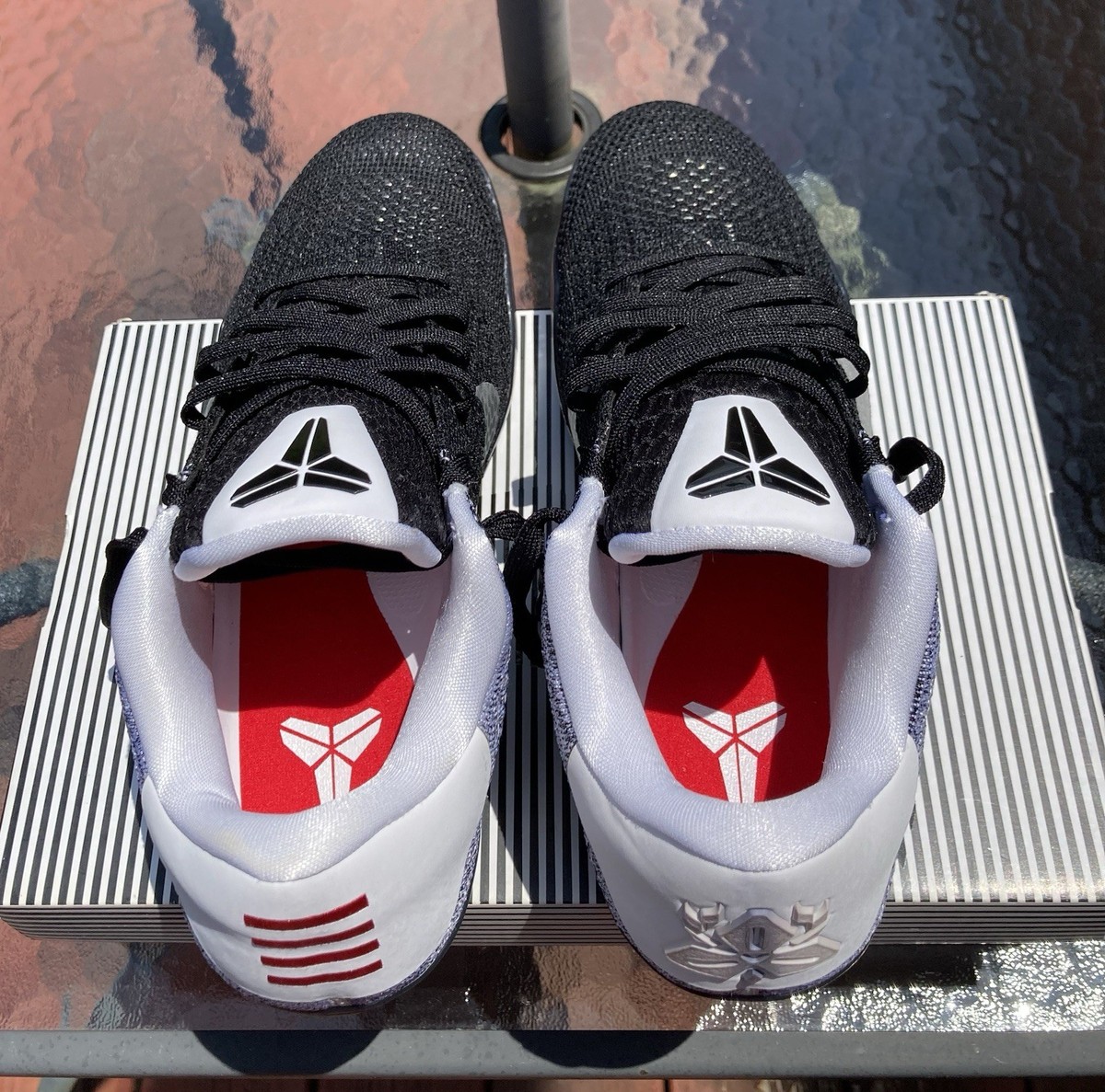 シューズ(男性用) Nike Kobe11 last emperor 27.5 Nike Kobe 11 'Last Emperor' Release Date. Nike SNKRS